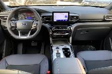 Private Sale: 2023 Ford Explorer ST Line - Photo 7