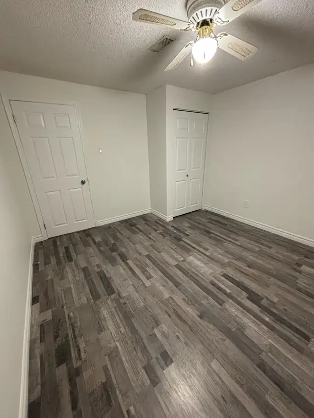 UPDATED Bowmanville 2-Bedroom apt for rent – Pet friendly - Photo 7