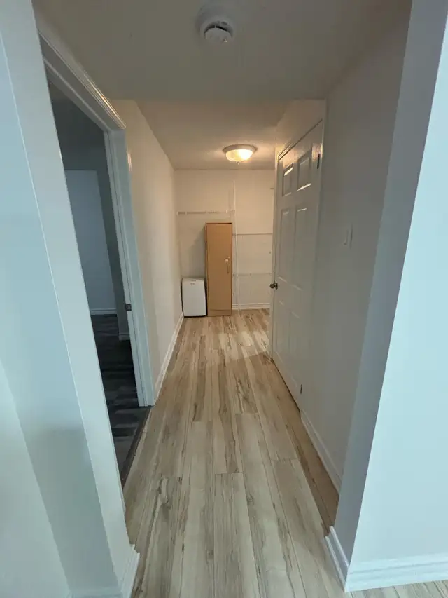 UPDATED Bowmanville 2-Bedroom apt for rent – Pet friendly - Photo 8
