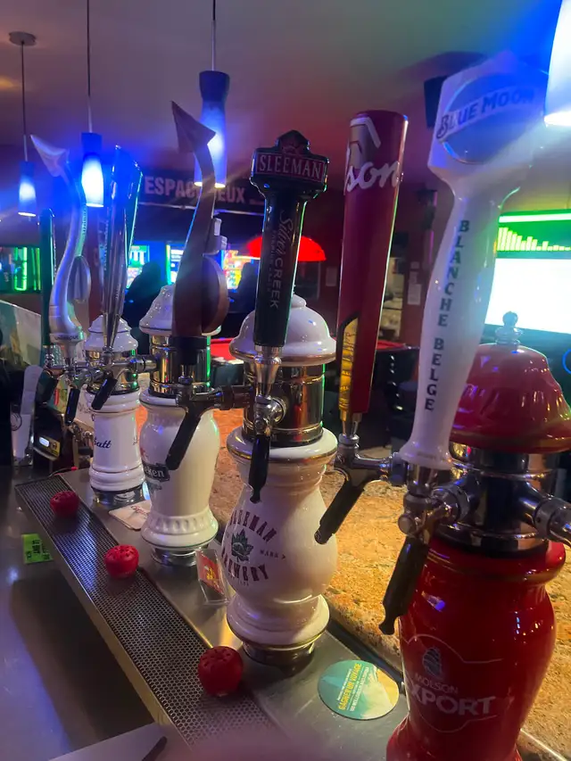 Barmaid/Barista Rechercher