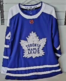 Adidias Pro Retro Toronto Maple Leafs Mathews Jersey (32141473)