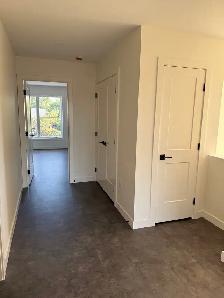 3 Bed/2.5 Bath Suite For Rent - Photo 6