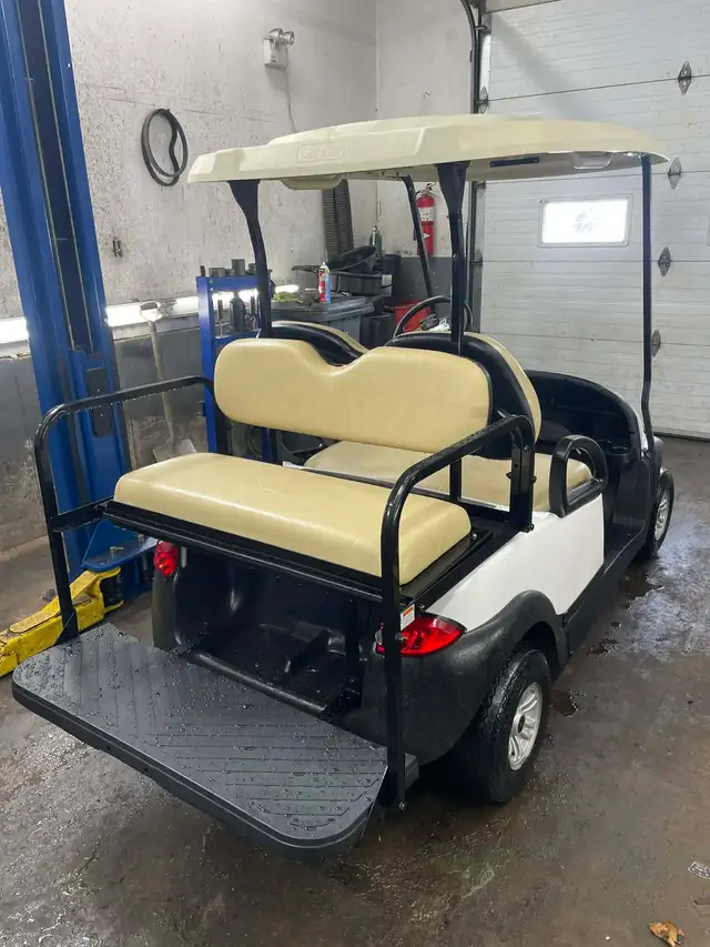 Golf Carts - Spring Sale - Photo 4