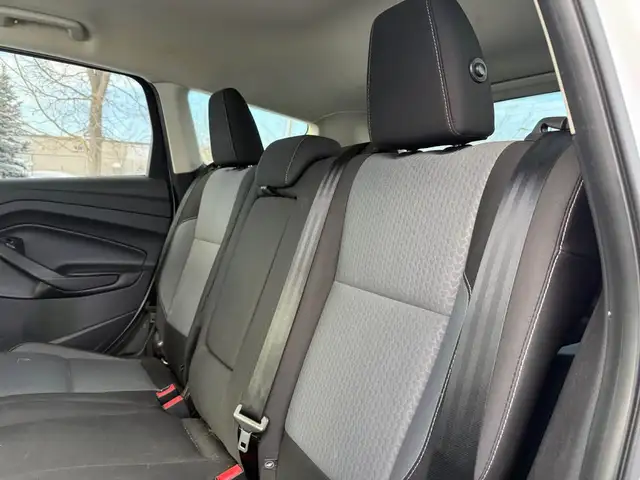 2017 Ford Escape 2017 FORD ESCAPE  , 4X4 ,  AUTOMATIQUE  ,  4 CY - Photo 4