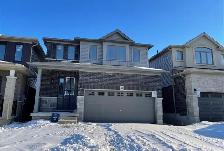 2 Rooms available for rent April 1st