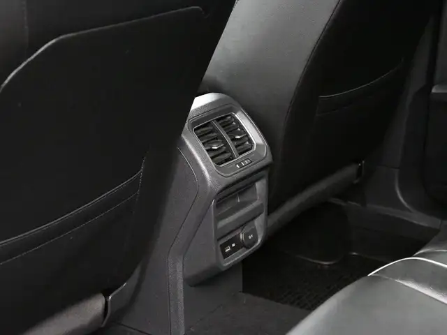 2018 Volkswagen Tiguan R-LINE TSI 4MOTION Apple Carplay/Android - Photo 23