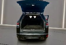 2017 Land Rover Range Rover Sport V8 Supercharged SVR - Photo 10