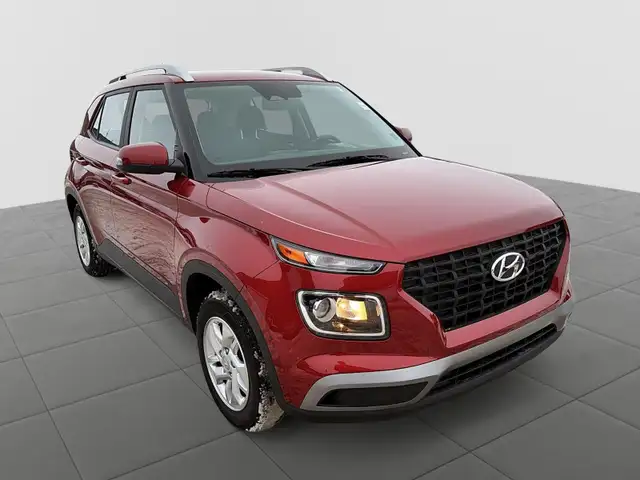 2024 Hyundai Venue Preferred Preferred | Lane Assist | Push-B... - Photo 10