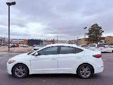 2018 Hyundai Elantra GT GL Automatic - Photo 4