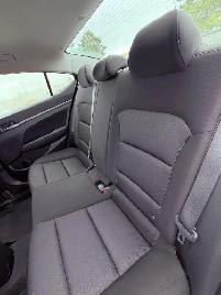 2018 Hyundai Elantra GT GL Automatic - Photo 9