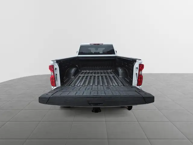 2024 Chevrolet Silverado 2500HD Custom Custom | Diesel | 6.6L... - Photo 17