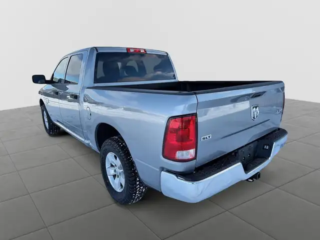 2023 RAM 1500 Classic SLT SLT | Save $ 30,252 vs New - Photo 8