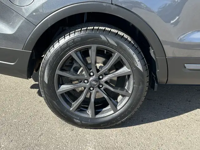 2018 Ford Explorer XLT 4WD/NAVIGATION/B.CAM/PANO ROOF/7-PASS/FIN - Photo 22