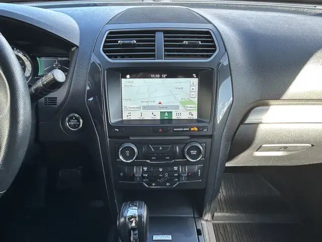 2018 Ford Explorer XLT 4WD/NAVIGATION/B.CAM/PANO ROOF/7-PASS/FIN - Photo 28