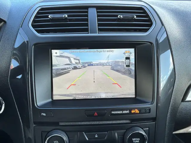2018 Ford Explorer XLT 4WD/NAVIGATION/B.CAM/PANO ROOF/7-PASS/FIN - Photo 30