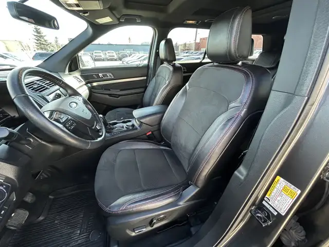 2018 Ford Explorer XLT 4WD/NAVIGATION/B.CAM/PANO ROOF/7-PASS/FIN - Photo 36
