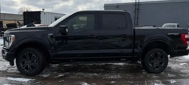 2022 Ford F-150 LARIAT Crew 4X4 | 502A | Sport Pkg | Leather - Photo 4