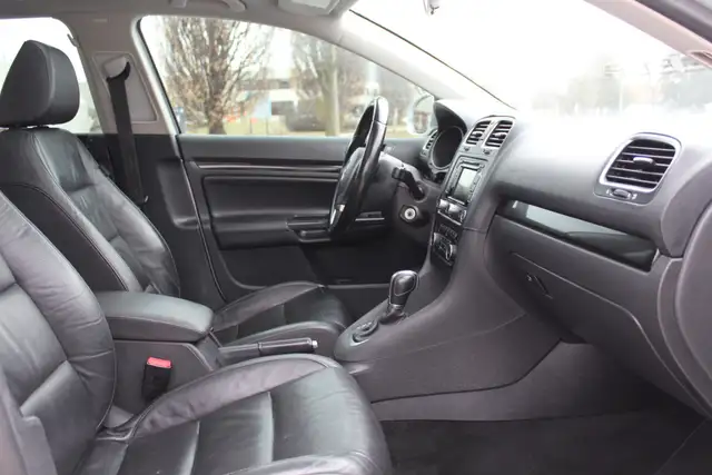2014 Volkswagen Golf Wagon 4dr Automatic Wolfsburg Edition - Photo 10