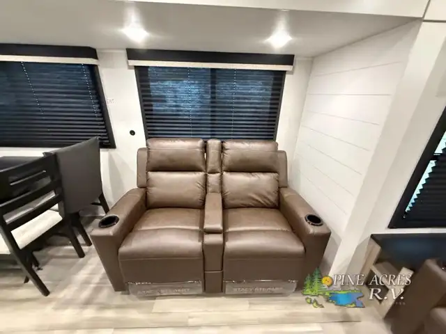 2026 Heartland Prowler 3301RLT-like a 5th wheel - Photo 9