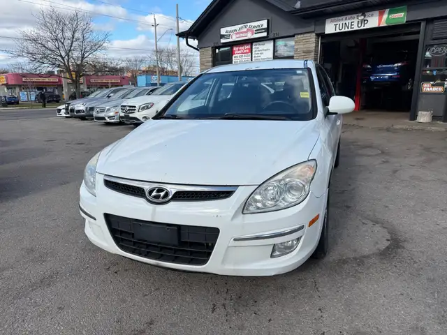 2011 Hyundai Elantra Touring 4dr Wgn Man GLS - Photo 2