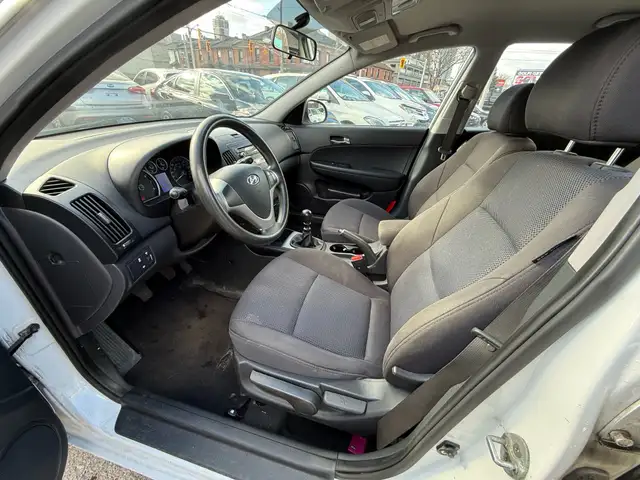 2011 Hyundai Elantra Touring 4dr Wgn Man GLS - Photo 16