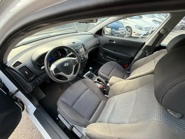 2011 Hyundai Elantra Touring 4dr Wgn Man GLS - Photo 17