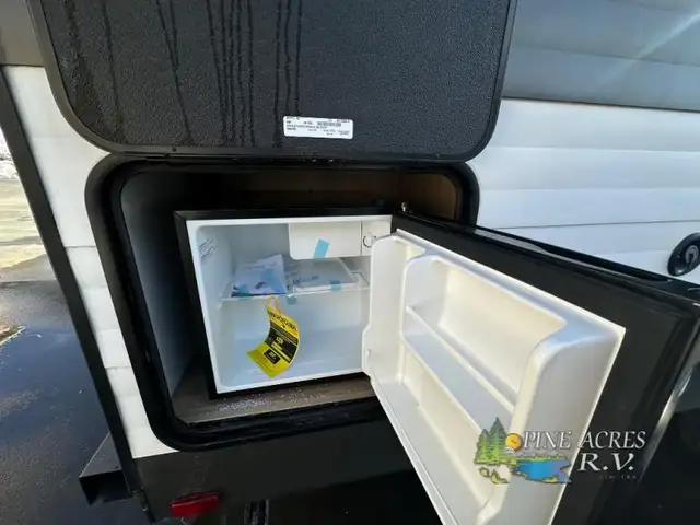 2025 Cruiser Avenir A-25RK (REAR KITCHEN) - Photo 6