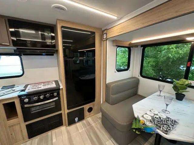 2025 Cruiser Avenir A-25RK (REAR KITCHEN) - Photo 16