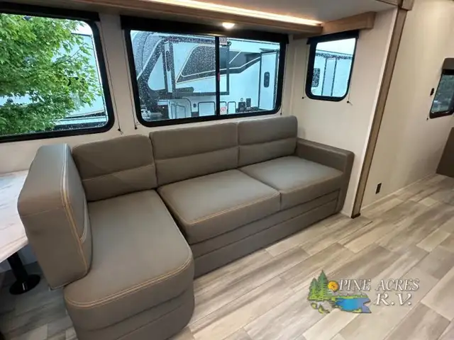 2025 Cruiser Avenir A-25RK (REAR KITCHEN) - Photo 30