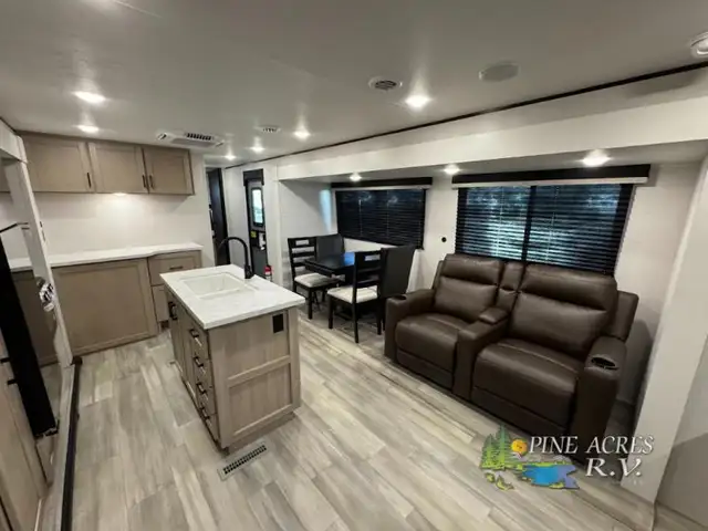 2026 Heartland Prowler 3301RLT like a 5th wheel - Photo 12