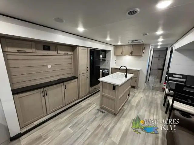 2026 Heartland Prowler 3301RLT like a 5th wheel - Photo 20