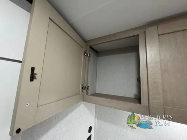 2026 Heartland Prowler 3301RLT like a 5th wheel - Photo 32