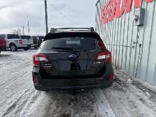 2017 Subaru Outback 2.5i AWD - Photo 3