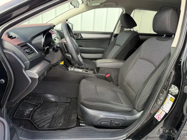 2017 Subaru Outback 2.5i AWD - Photo 11