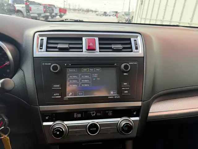 2017 Subaru Outback 2.5i AWD - Photo 13