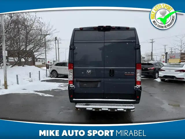 RAM ProMaster Cargo Van 3500 allongé toit élevé 159 po 2021 à ve - Photo 3