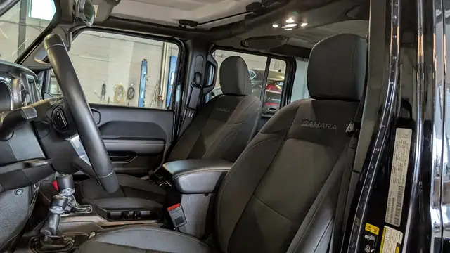 2021 Jeep Wrangler Unlimited - Photo 14