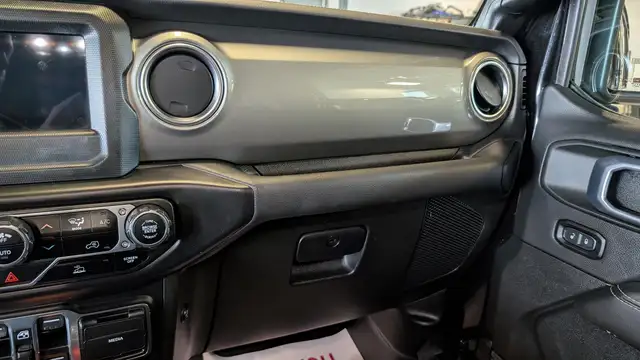 2021 Jeep Wrangler Unlimited - Photo 23