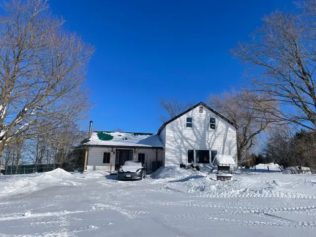 ROOM AVAILABLE ON HORSE HOBBY FARM - Photo 8