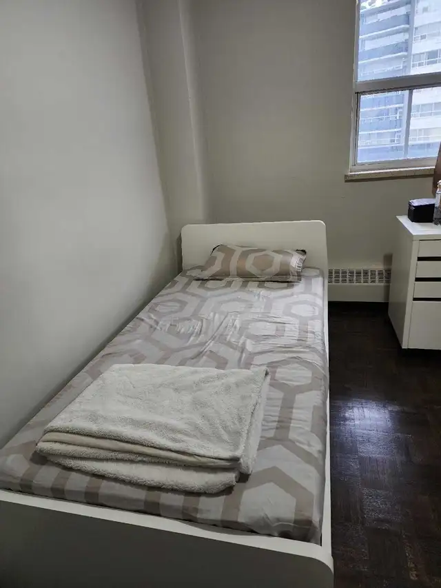 Sharing room for rent - Photo 4