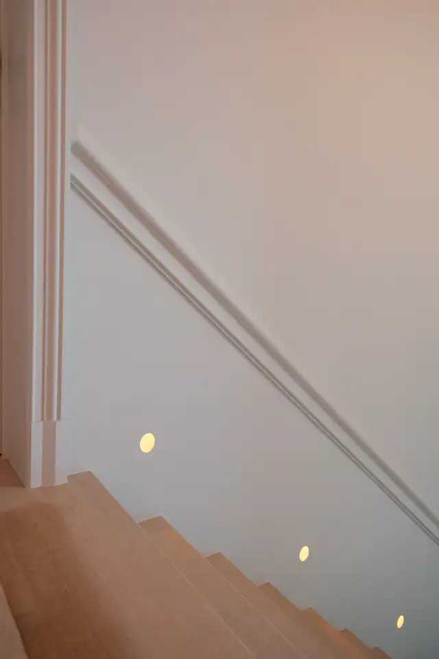 Baseboard, casing, doors, Ikea kitchen - Photo 2