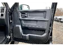 2022 Ram 1500 Classic Night Edition Crew V8 | Liner Steps | 4X4 - Photo 19