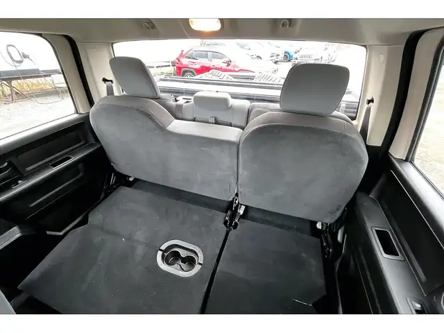 2022 Ram 1500 Classic Night Edition Crew V8 | Liner Steps | 4X4 - Photo 26