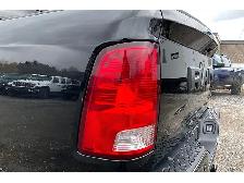 2022 Ram 1500 Classic Night Edition Crew V8 | Liner Steps | 4X4 - Photo 31