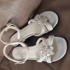 SANDALES BLANCHES CHICS D'ITALIE GR 6 FEM SEMELLES NOIRES $15.00 - Photo 2