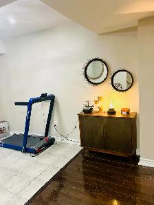 Basement apartment for rent -Very spacious & bright, large windo - Photo 6