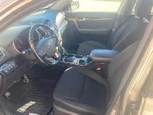 2014 Kia Sorento AWD - Photo 4