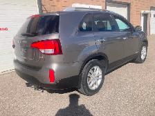 2014 Kia Sorento AWD - Photo 6