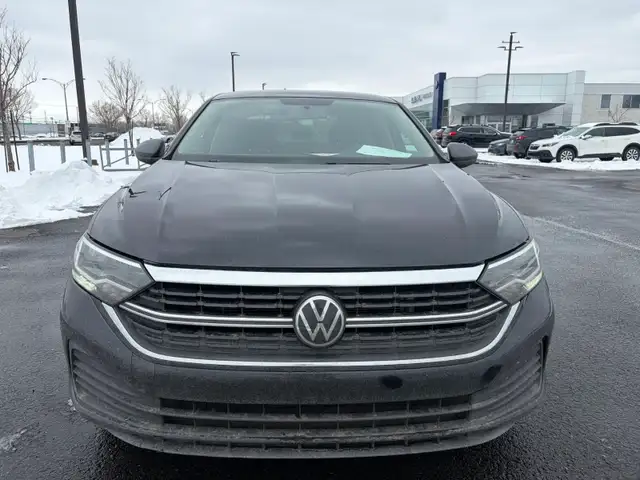 2022 Volkswagen Jetta Trendline - Photo 2