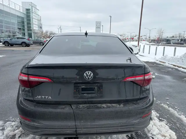 2022 Volkswagen Jetta Trendline - Photo 7